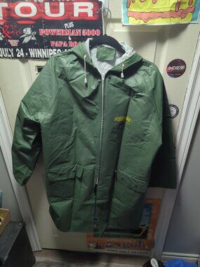Wetskins Raincoat Mens L Large Brimmed Good Heavy PVC Vents Freshwater Green
